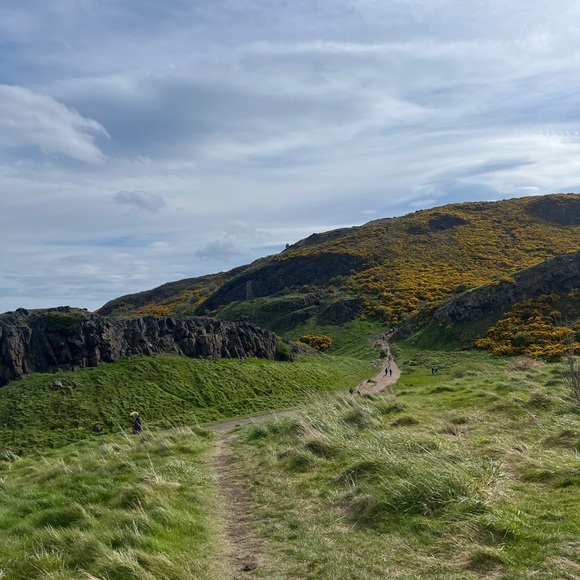 Meet your Posher, Melanie - Picture 1 of 1